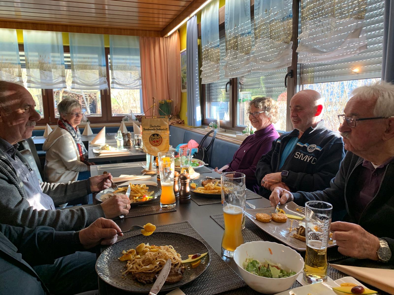 Dämmerschoppen 4 25b