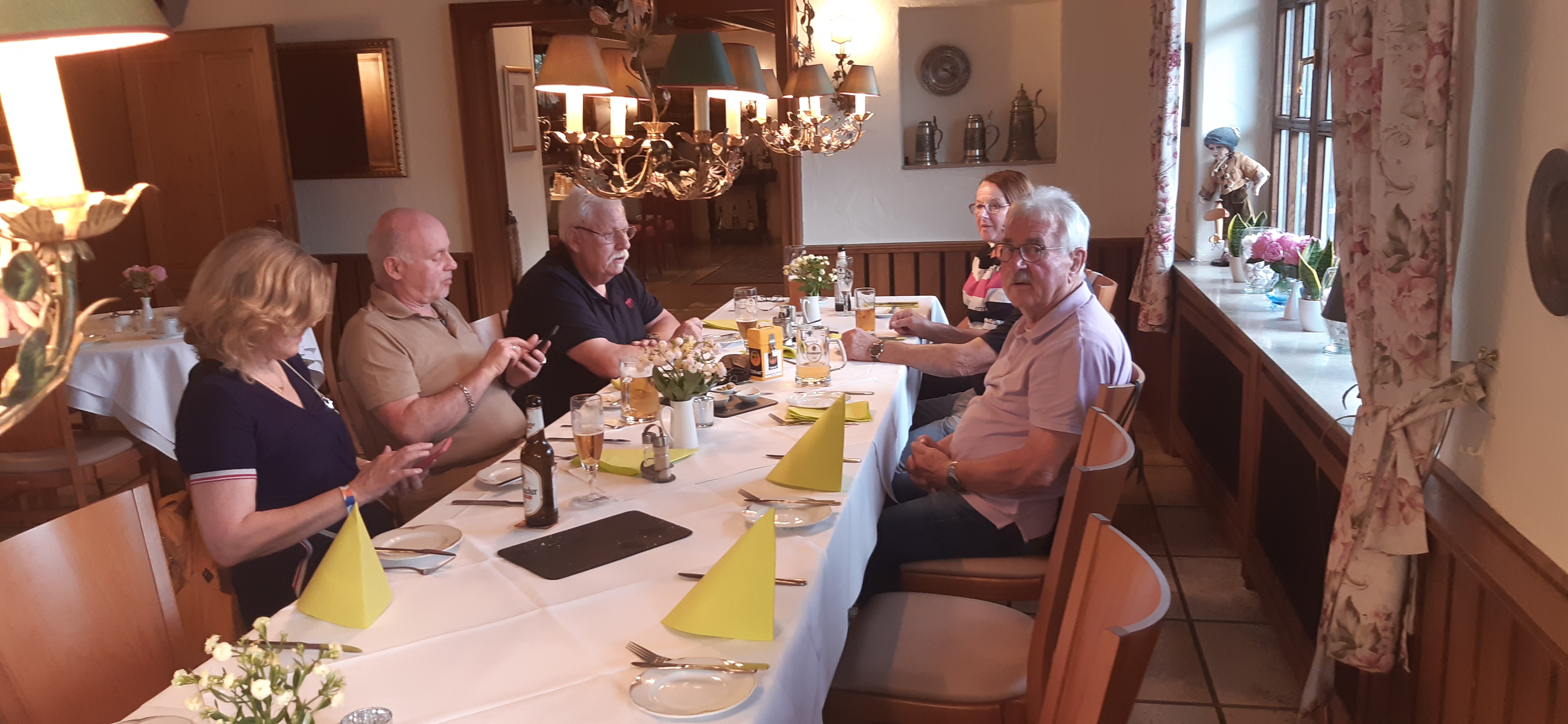 Dämmerschoppen 9 24 b